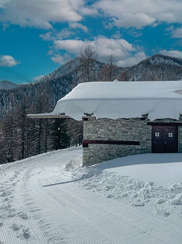 Chalet sotto la neve Sampeyre